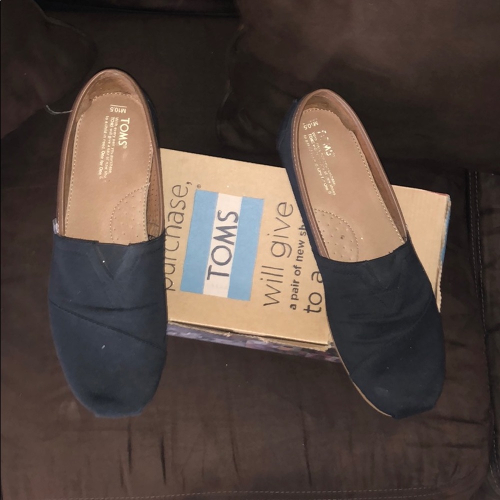 Toms Worn 3 times